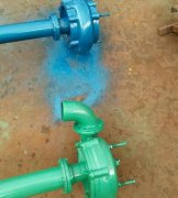 養(yǎng)殖場(chǎng)排污泵選擇之污水泵，立式絞刀抽糞泵